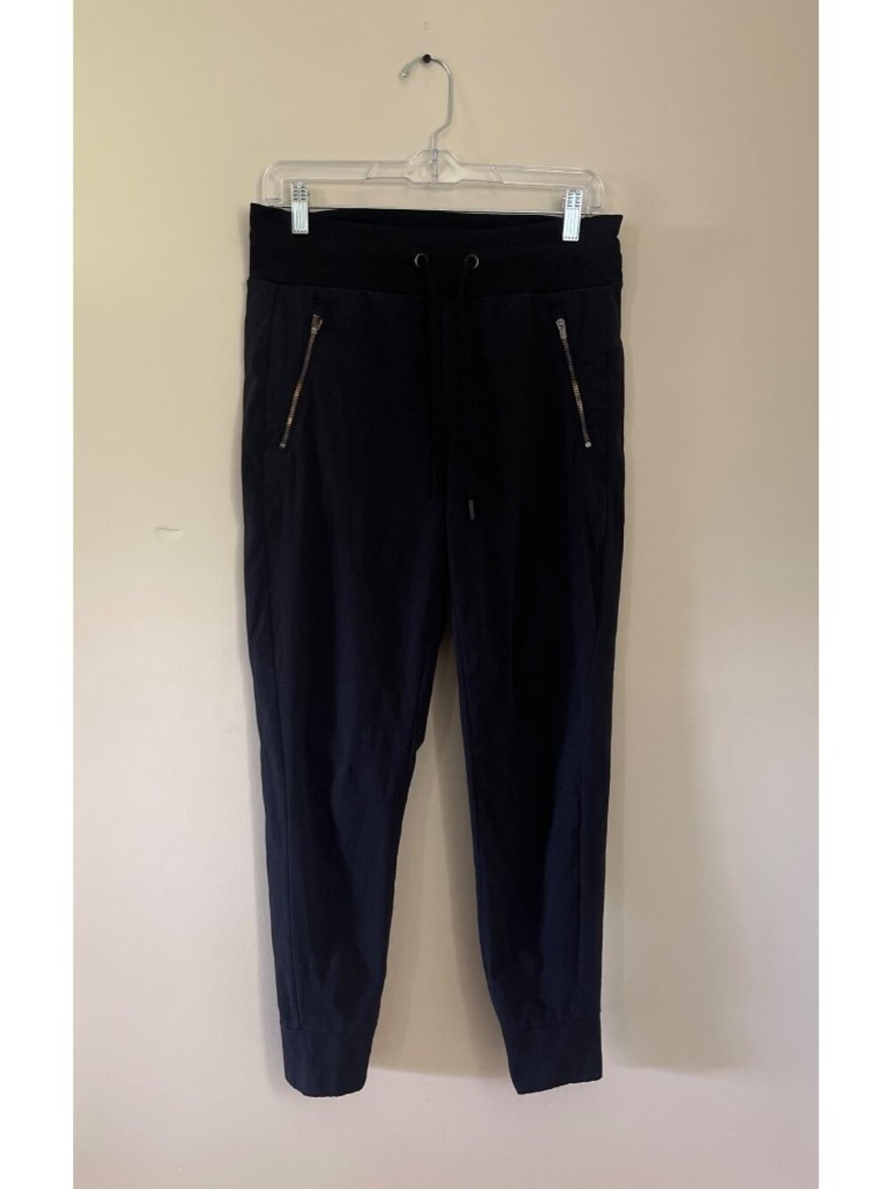 Athleta Womens Size 4 Trekkie North Jogger Pants Black Drawstring Zip Pockets